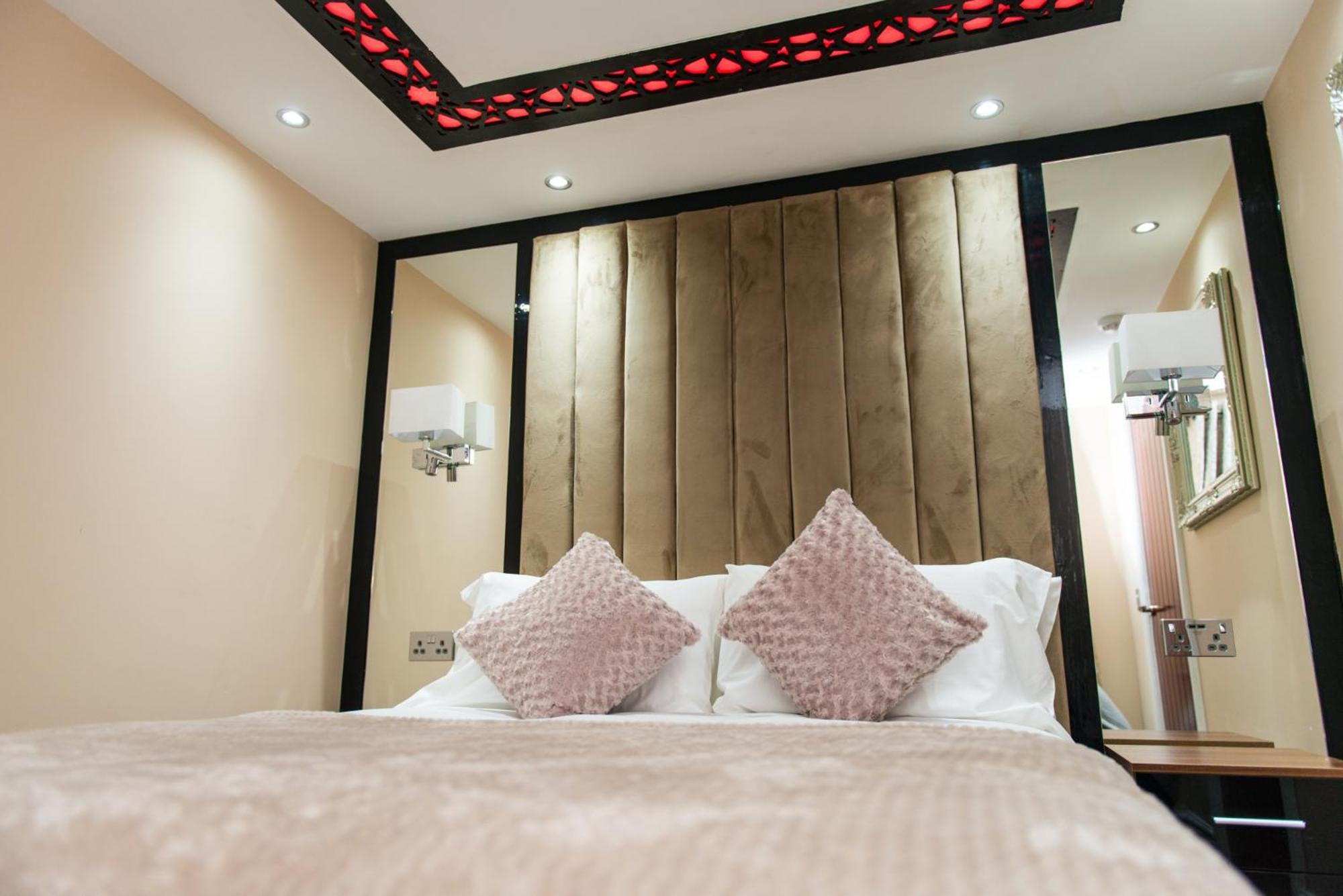 Aphrodite Suites هدرزفيلد الغرفة الصورة